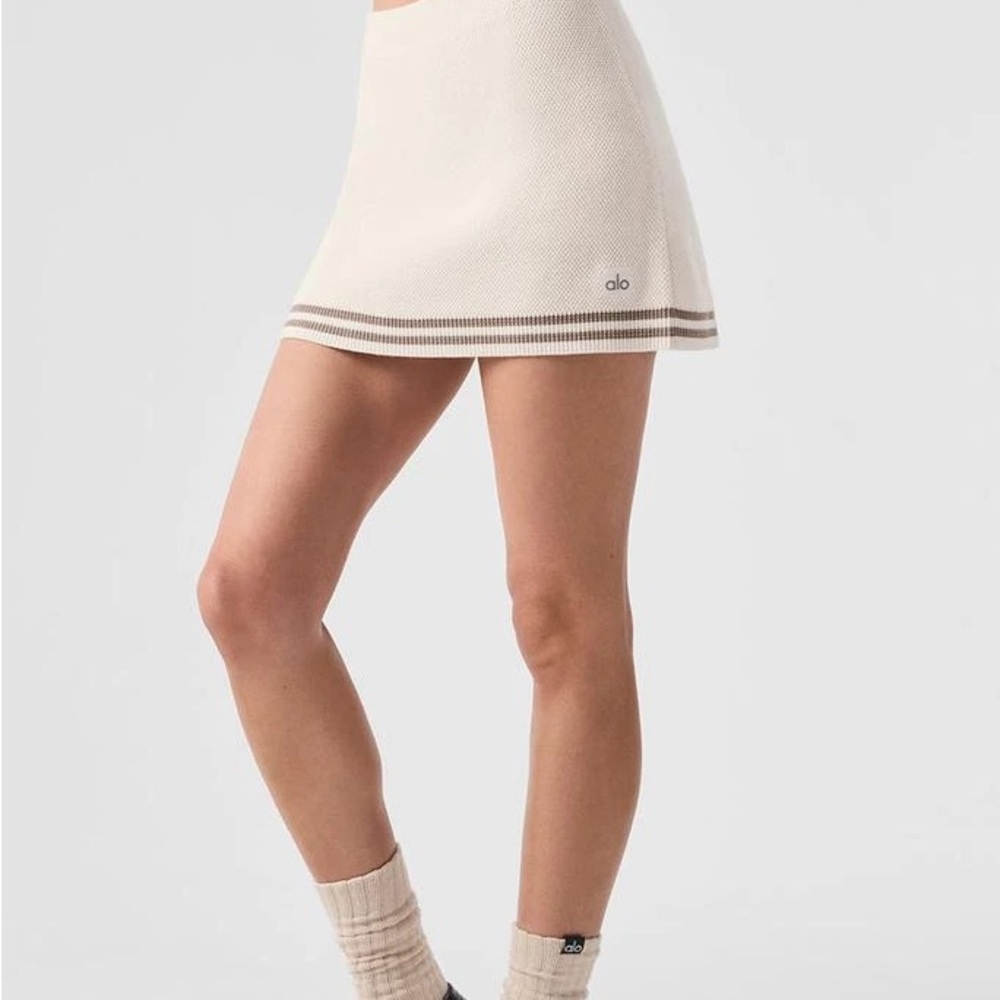 ALO Yoga Cream Mini Skirt